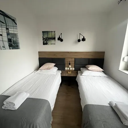 Terminal Airport Lejlighedshotel 3*