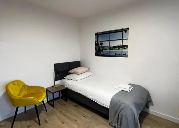 Terminal Airport Aparthotel