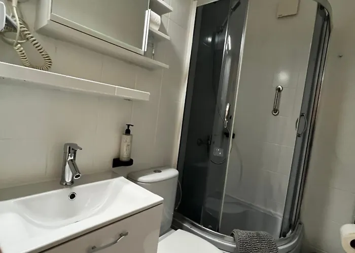 Terminal Airport Aparthotel 3*